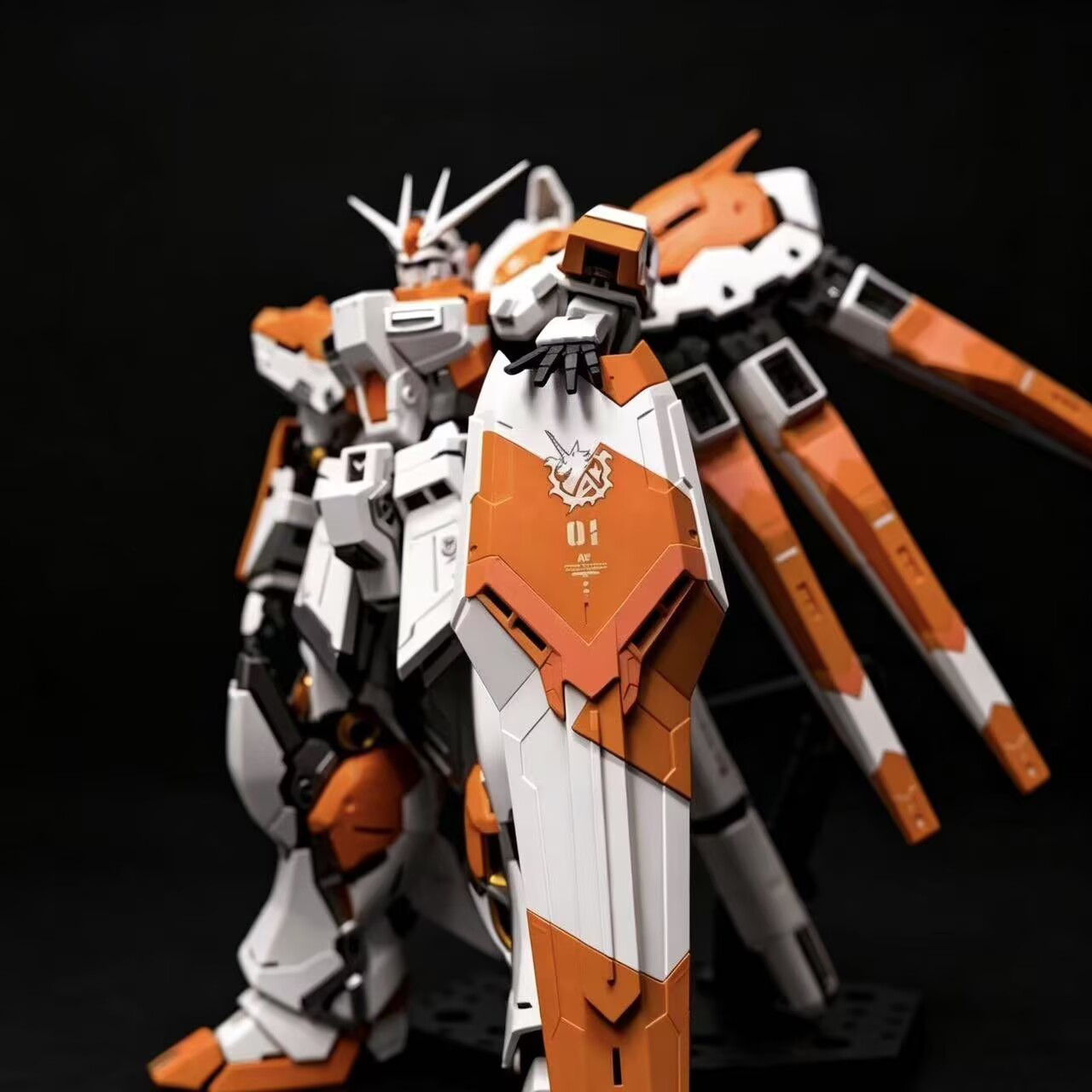 ZHUJIANG Model Rg Manatee 1/14 - Bandai Model Gundam Rg review and price